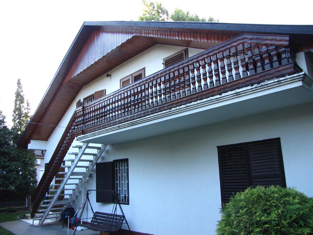 Schmidt Apartment Balatonfenyves Room photo