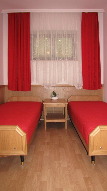 Schmidt Apartment Balatonfenyves Room photo